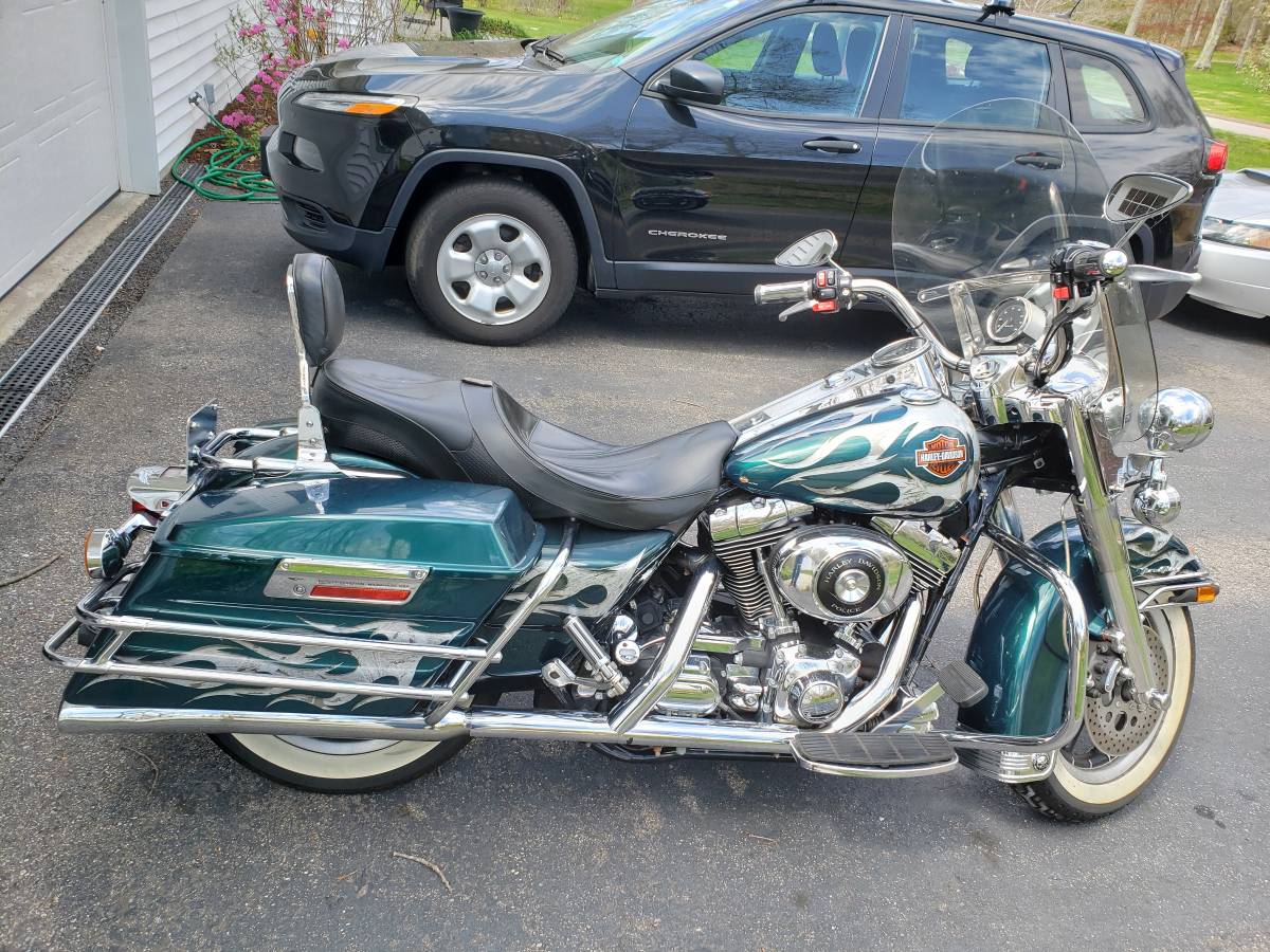 flame2002roadking.jpg