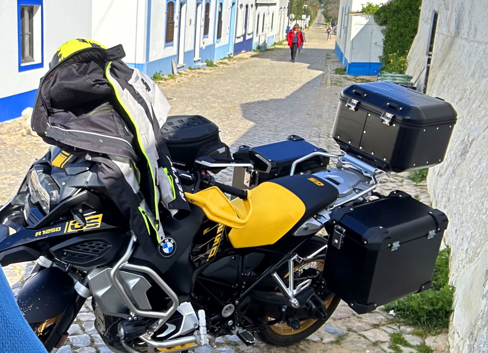 R1250-Portugal.jpg