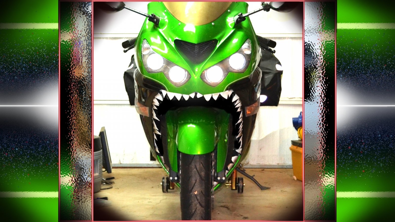 ZX14R Megaloon 04xb banner.JPG